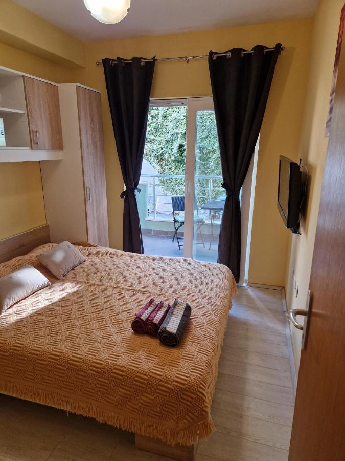 Apartments Ivano Клек Экстерьер фото